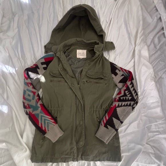 Thread & Supply Jackets & Blazers - Thread & Supply Green Aztec Sweater Utility Army Jacket‎ Size Small